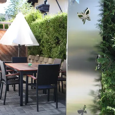 Gabriele * Brixen im Thale